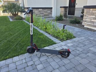 GoTrax GXL V2 Electric Scooter