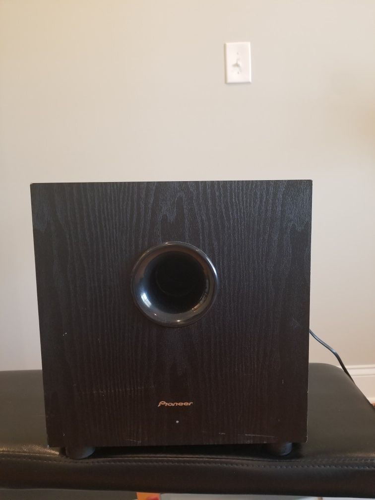 Pioneer Subwoofer