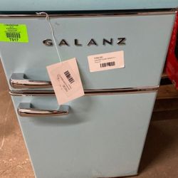 Galanz mini fridge