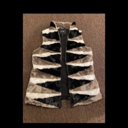 NIC+ZOE Women's Black/Taupe/White Zig-Zag Faux-Fur Vest Medium