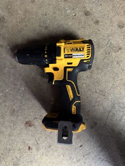 Dewalt DCD777.1/2”. Cordless drill driver brushless. $60