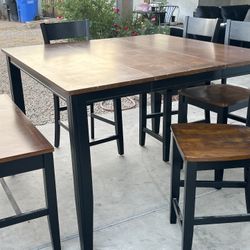 Kitchen Table And Chairs 
