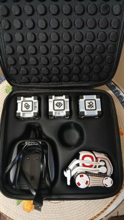 Cozmo  robot Anki