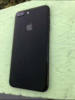 iPhone 7 Plus 32g unlocked international compatible mint condition