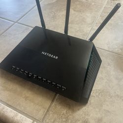 Netgear Nighthawk WiFi Router