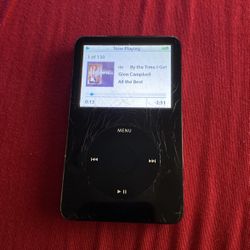 iPod 30GB It Work It has Music 130 Song 
