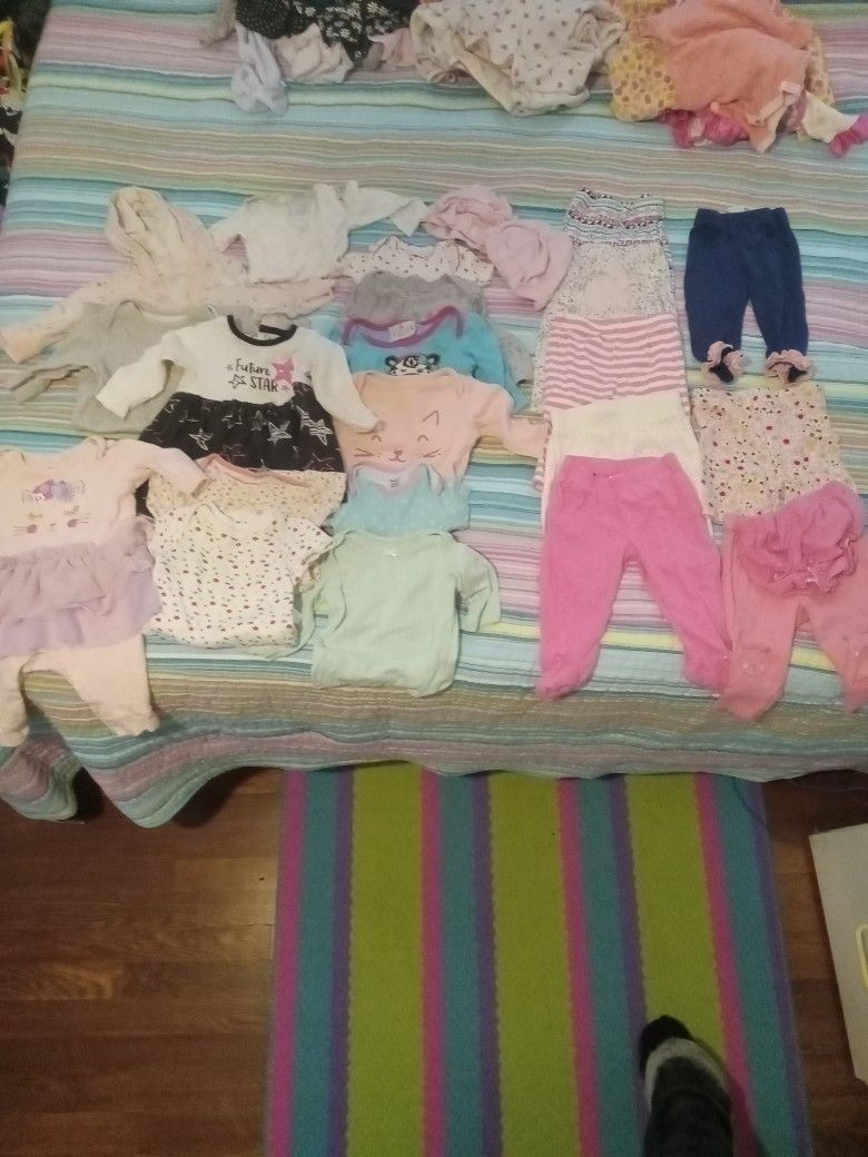 Lot Of Baby Girl Clothes 0-3 Months And 3 Months