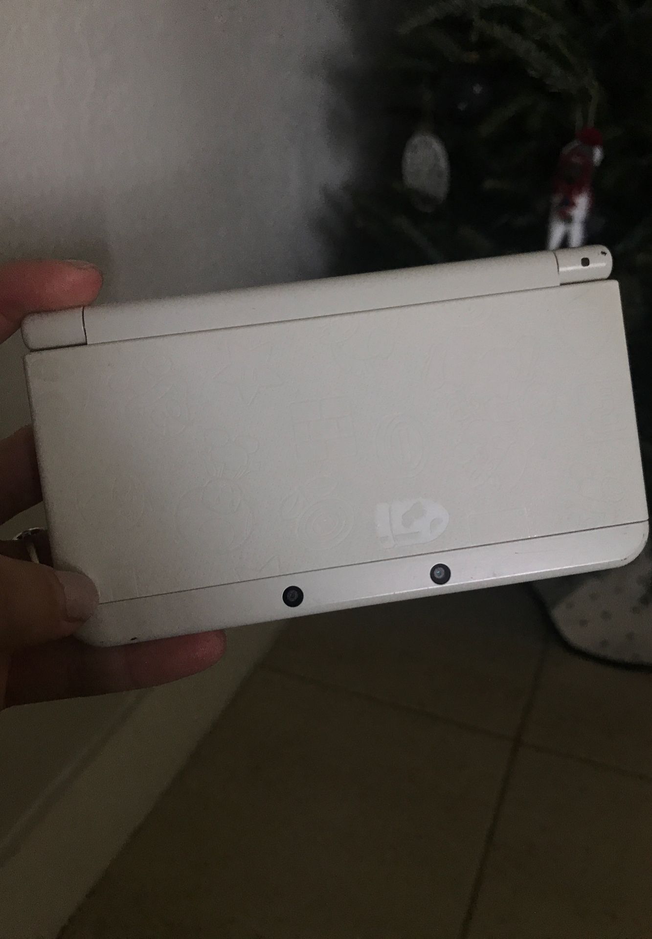 White Mario Edition Nintendo 3DS