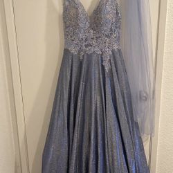Bello Vestido De Fiesta/ Pretty Party Dress 