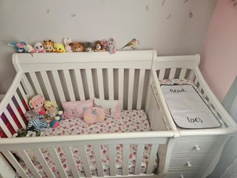 Baby crib