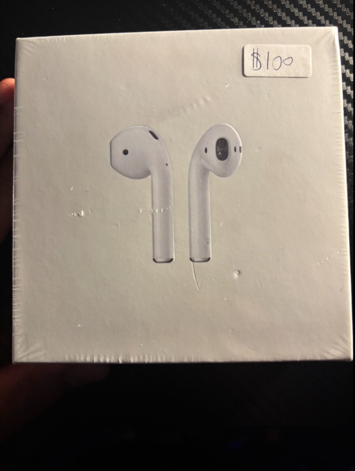 AirPods