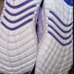 NIKE FREE RUN MAKE OFFER