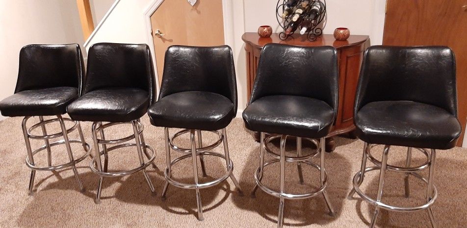 BAR STOOLS SWIVEL