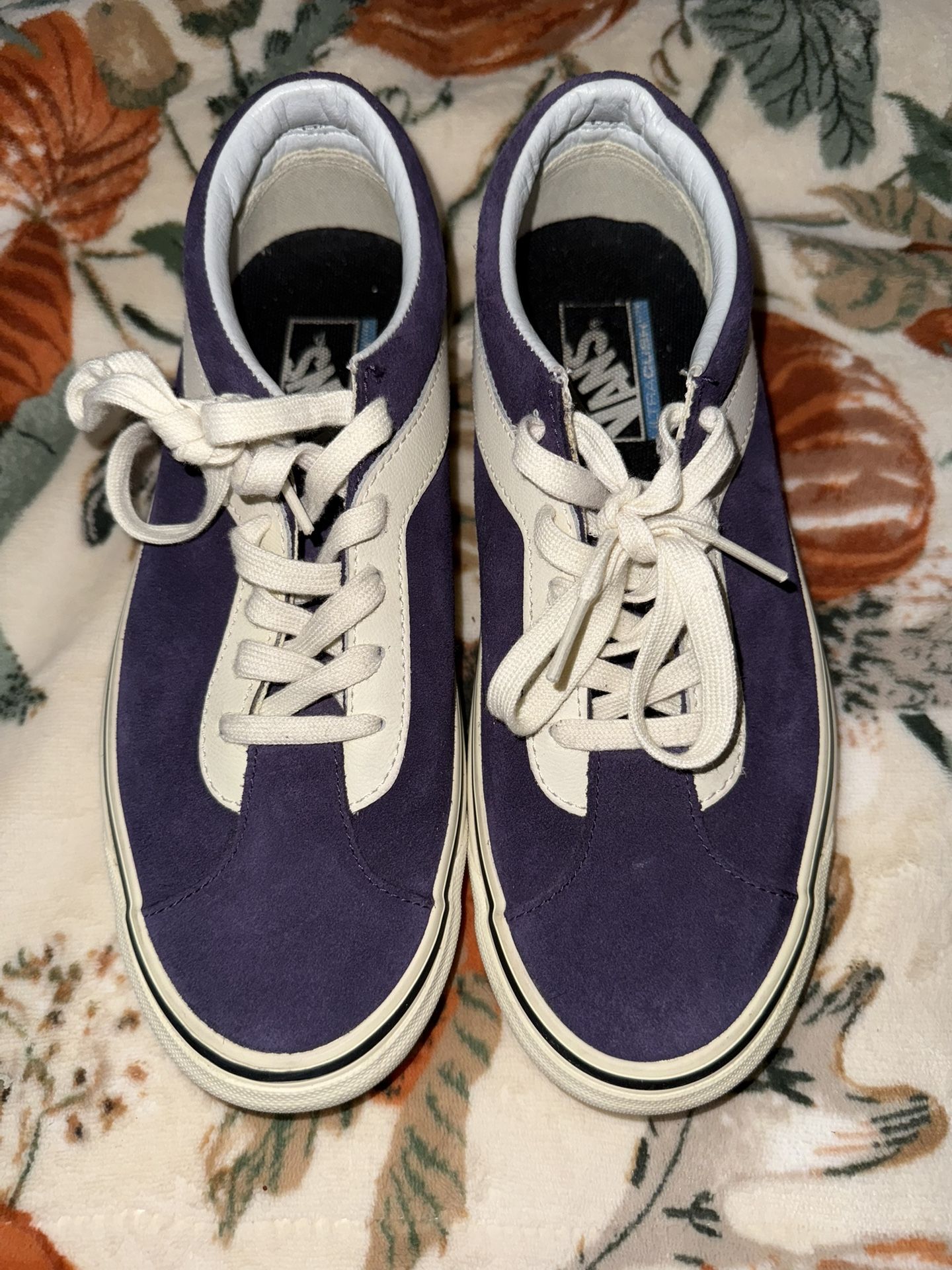 Purple And White Vans Old Skool