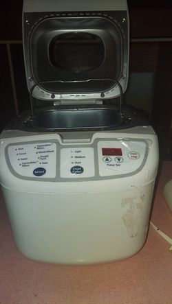 Oster bread maker new never used paid over 100 will sell okc area 50 can deliver