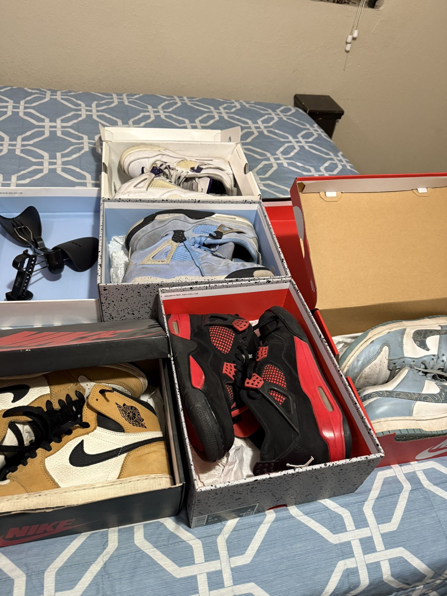 Air Jordan 4