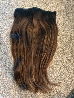 Halo women’s hair extension