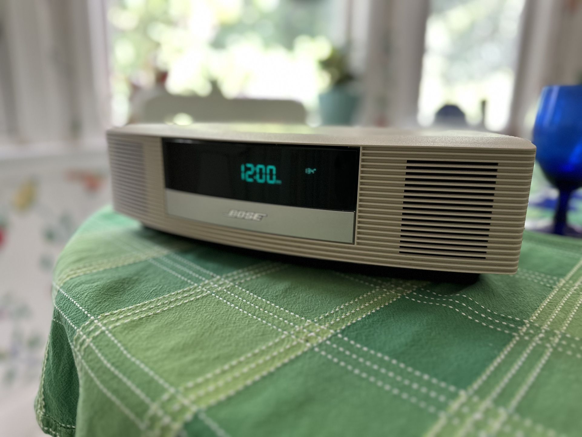 Bose Wave Radio II - Like-New - 2 Remote Controls