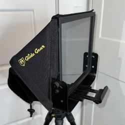 Glide Gear, TMP 100, Tablet & Smartphone Teleprompter, Including Tripod.