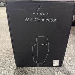Tesla Wall Connector