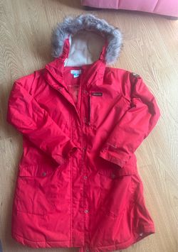 Women’s xl Columbia Omni heat jacket w fur hood,excellent condition $50