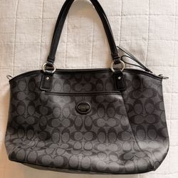 Coach Peyton Pocket Tote F19816 – Black & Gray – Authentic