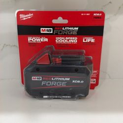 Milwaukee Forge Battery