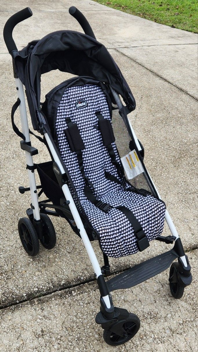 Chicco Liteway Stroller, Foldable, Exellent Condition 