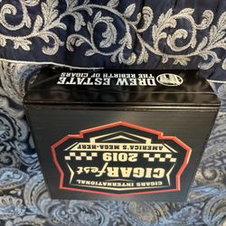 2019 CigarFest Humidor new old stock 