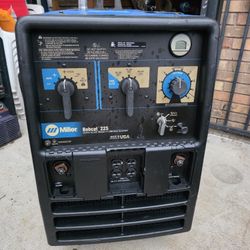 Miller  Welder Bobcat 225 Gas Stick 