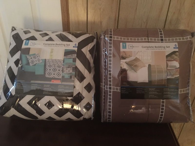 Various Bedding Items