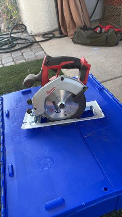 Milwaukee circular saw