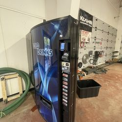 Dixie Narco Drink Machine FOR SALE!!!