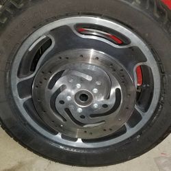 Harley davidson 06 Street glide Front wheel 