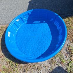 FREE KIDDIE POOL