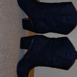 Black Boots