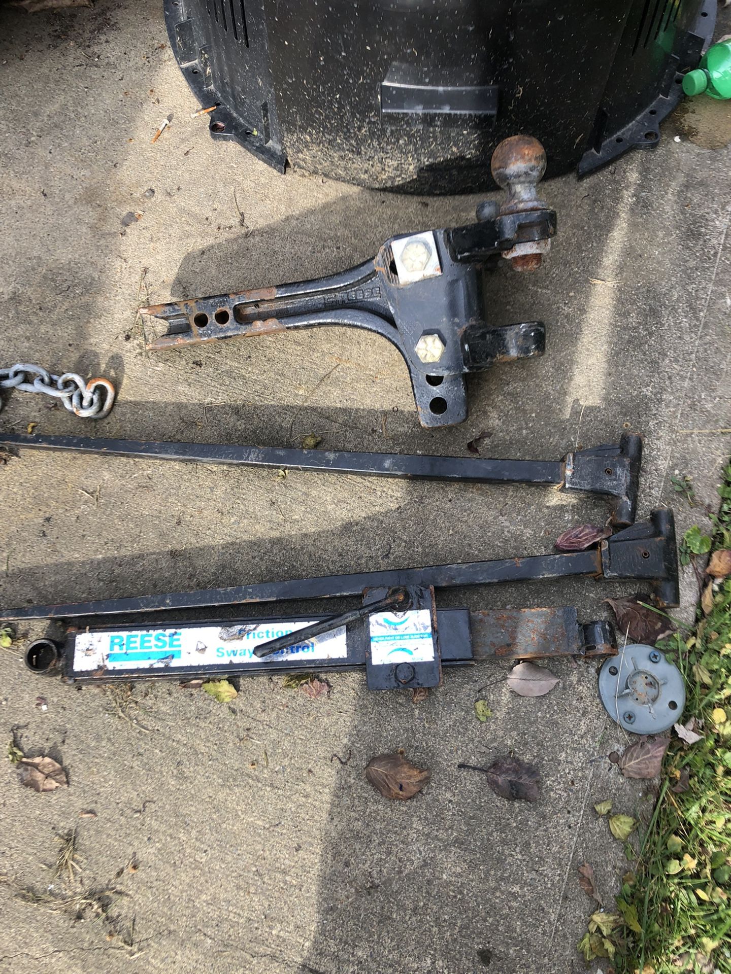 Reese Towing Hitch With Sway Bars