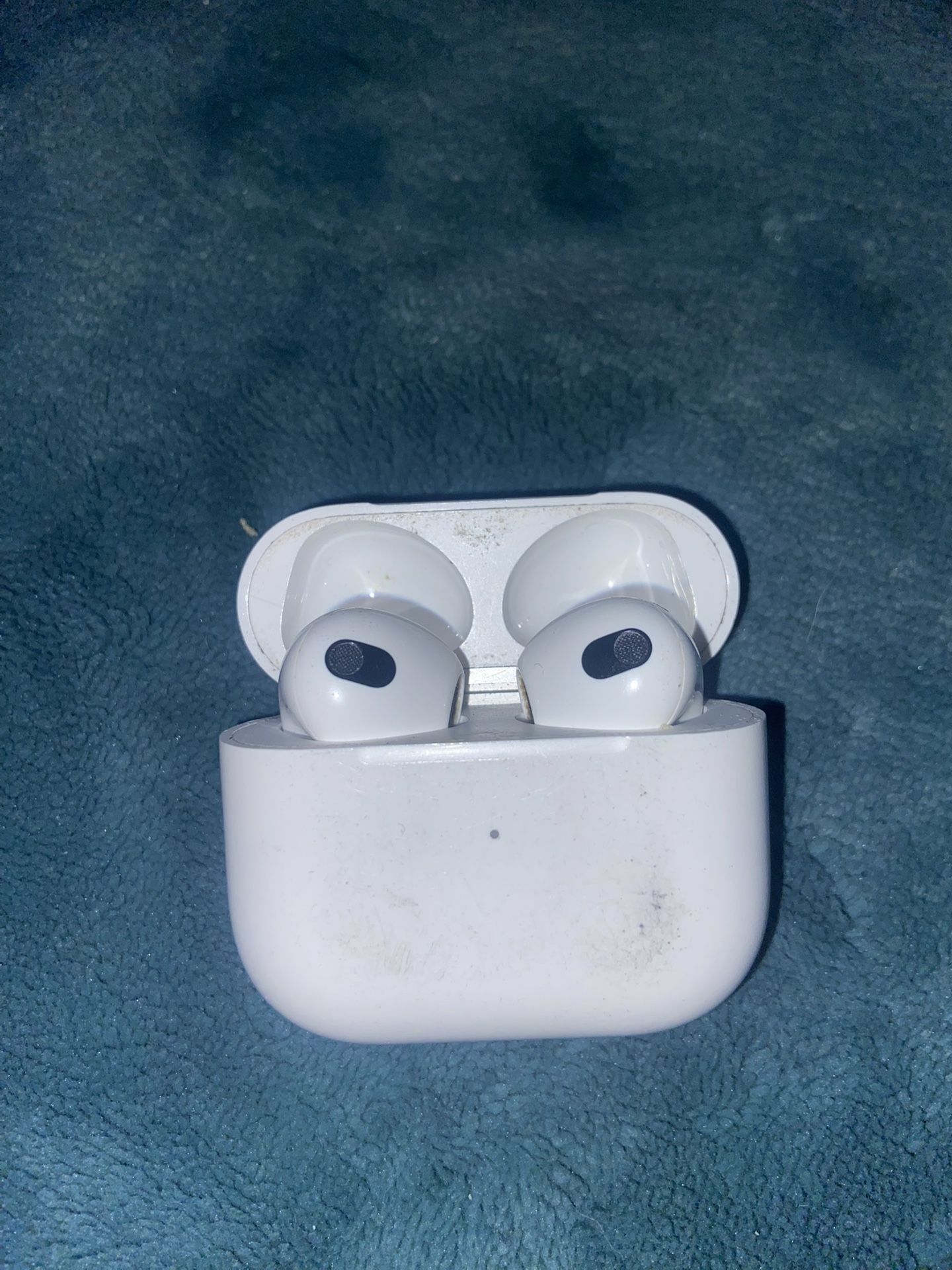 AirPods (1st Gen)