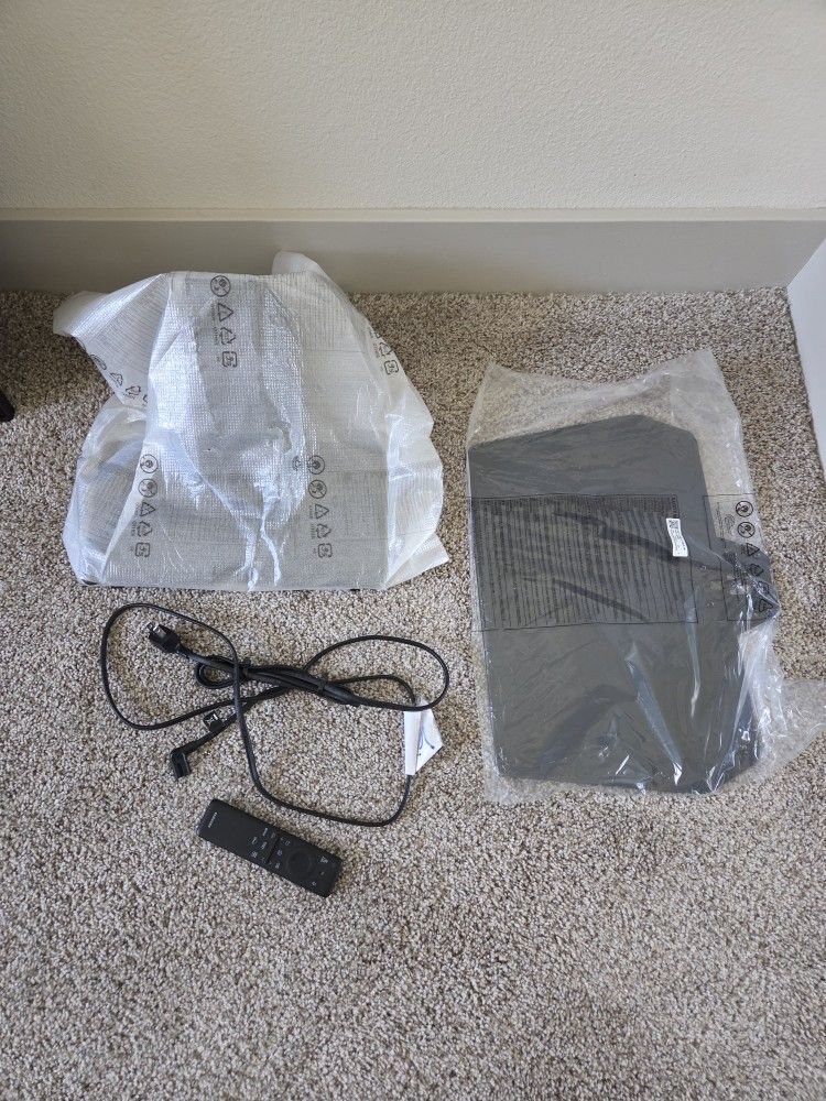 Samsung TV Base Stand and Solar Remote Control