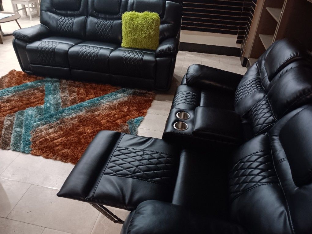 *Weekend Special!!!*---Sleek Santiago Black Leather Reclining Sofa/Loveseat Sets---Delivery/$5 Down Financing AvailableðŸ¤