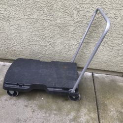 Rubbermaid 500 lbs capacity commercial grade foldable trolley