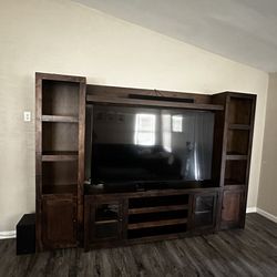 Beautiful Solid Wood Entertainment Center – Excellent Condition
