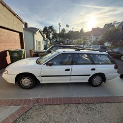 Subaru Legacy - $900