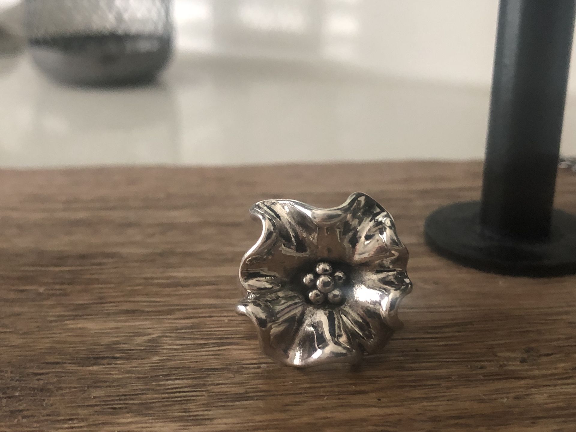 Silpada ring- size 7 925 Silver