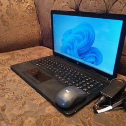 Laptop HP-15-db0011dx-AMD-A6-8gb Ram-128gb HD SSD Solid 