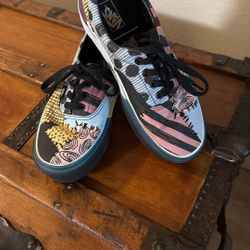 Limited edition, vans nightmare before Christmas
