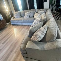 Bayless Smoke 3-Piece Sectional