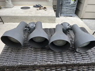 Outdoor Lights
