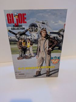 Kenner 81421 12" GI JOE Classic B-17 Bomber Crewman