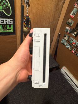 Nintendo Wii - Plays GameCube